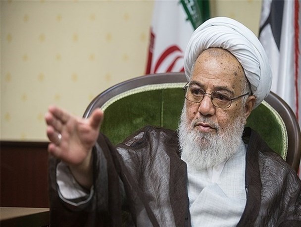 ماهیت و واقعیت توطئه های دشمنان تغییر نکرده است/ انگیزه الهی مردم در انقلاب عامل پیروزی بود