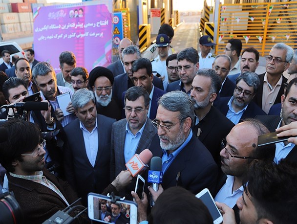 کاهش 5.5میلیارد دلاری قاچاق کالا به کشور/ 60 درصد از کوله بری ها درکنترل است