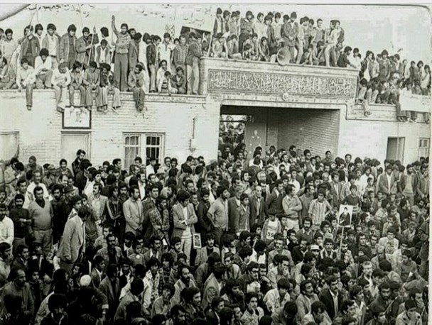 گچساران نبض جنبش انقلابی جنوب کشور/برگ زرین تاریخ انقلاب به روایت مبارزگچسارانی+تصاویر