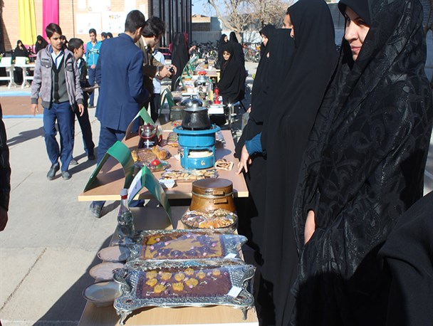 برگزاری آیین جشنواره صبحانه سالم در خلیل آباد / بیش از 240 دانش آموز طعم خوش صبحانه سالم را چشیدند
