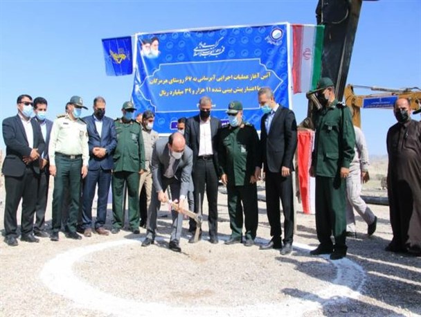 عملیات اجرایی طرح بزرگ و ملی آبرسانی به ۶۷ روستای استان هرمزگان آغاز شد