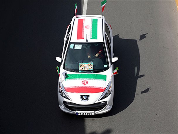 امسال هم راهپیمایی ۲۲ بهمن در یزد «خودرویی» برگزار می شود