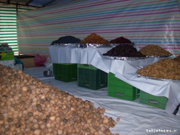 نمایشگاه عرضه مستقیم کالای شب عید در فومن افتتاح شد