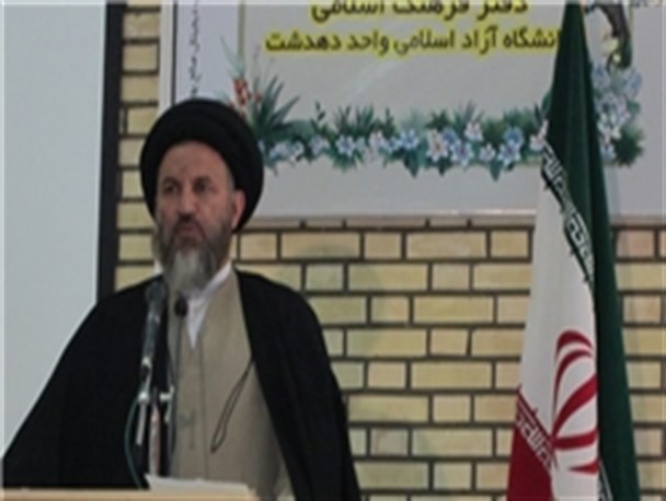 راهکار رهایی از چالش ها پیروی از سیره ائمه اطهار (ع) است/ حرمت ایام فاطمیه در نوروز حفظ شود