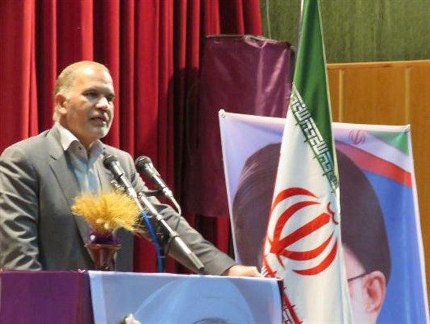 دوری شهرستان خاتم از مرکز استان نباید مانع توسعه و پیشرفت این شهر شود /ضرورت ایجاد تشکل‌های اقتصادی برای رفع بیکاری در خاتم