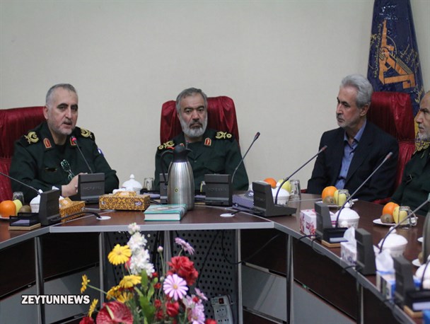 امضای تفاهم نامه ی علمی،دفاعی بین نیروی دریایی سپاه و دانشگاههای تبریز/سردار فدوی: استطاعت ها مهم نیست به میدان آمدن ها مهم است