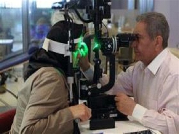 ساعت ها انتظار برای یک معاینه ساده چشم در مسجدسلیمان