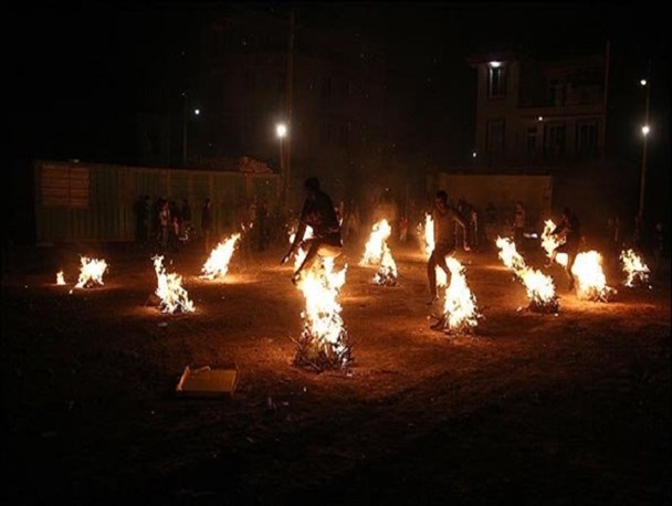 چهارشنبه سوری یا چهارشنبه سوزی
