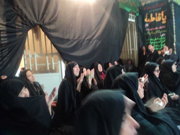 بیت شهیدی که در ایام فاطمیه عاشورایی می شود