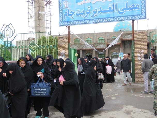 350 نفر به مناطق عملیاتی هشت سال دفاع مقدس اعزام شدند