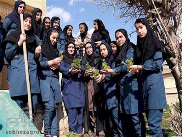 طرح مشارکت دانش آموزان درتوسعه فضای سبز مدارس یاسوج آغاز شد +تصاویر