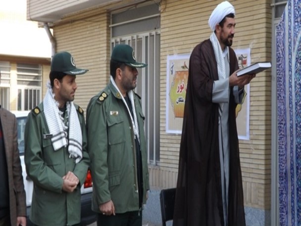 ۱۰۰ نفر از دانشجویان بسیجی سپاه ملکان به جنوب اعزام شدند