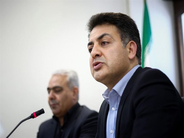 ​واکنش مدیر نجومی رفاه به انتشار فیش حقوقی اش؛ پیشنهادات حقوقی بالاتری دارم!