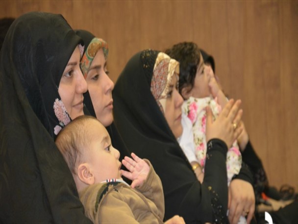 همایش تجلیل از همسران مدافعان حرم در کرمانشاه