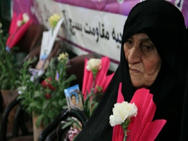 همایش «گلدانی برای مادر» در آران و بیدگل+ تصاویر