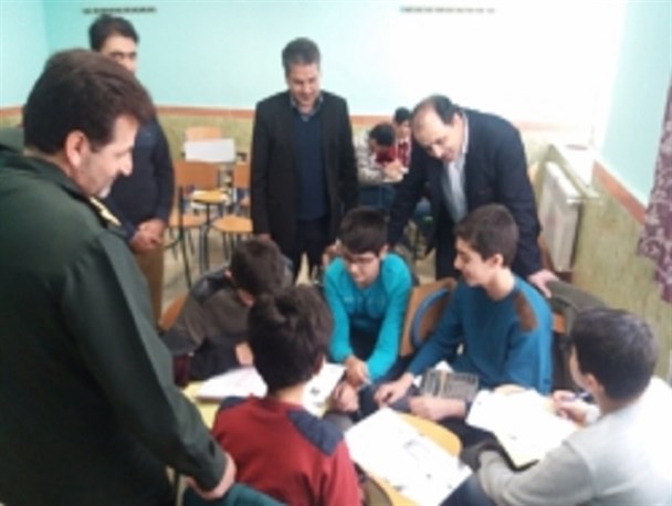 برگزاری آزمون لیگ علمی پایا در اردبیل با شرکت 211 تیم + فیلم