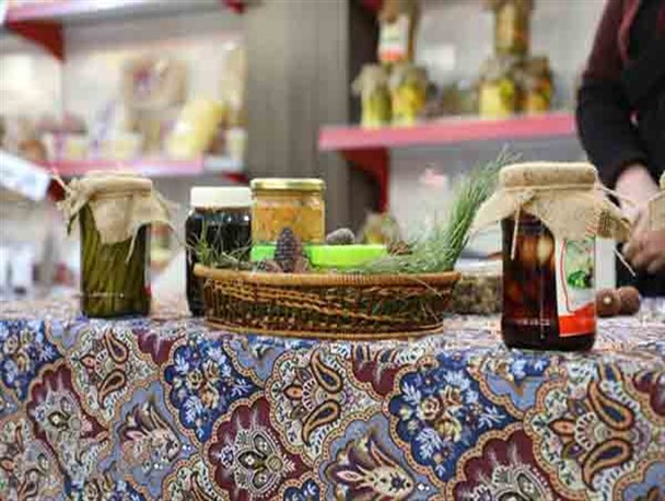 افتتاح نخستین فروشگاه دائمی عرضه محصولات خرد خانگی در یزد/کاهش قیمت کالاهای اساسی با حذف واسطه