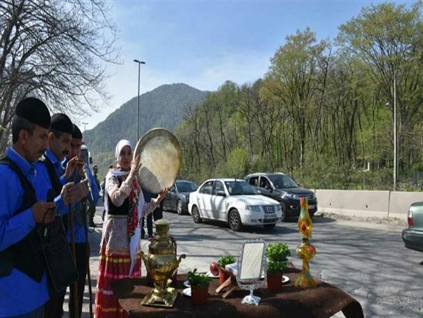 راه‌اندازی ۳۰ نمایشگاه و بازارچه نوروزی صنایع دستی در مازندران/ ۲۶ و ۲۷ اسفندماه؛ زمان افتتاح رویداد بین‌المللی اکو