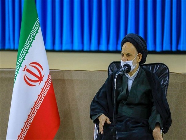 دانشگاه‌ و حوزه علمیه طرحی مطابق با گام دوم انقلاب داشته باشند/ لزوم استفاده حداکثری دولت از ظرفیت دانشگاه‌ها