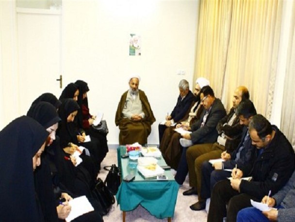 بزرگداشت هفدهمین سالگرد ارتحال آیت‌الله روحانی برگزار خواهدشد/ ساده زیستی از ویژه‌گی‌های مرحوم روحانی بود +تصاویر