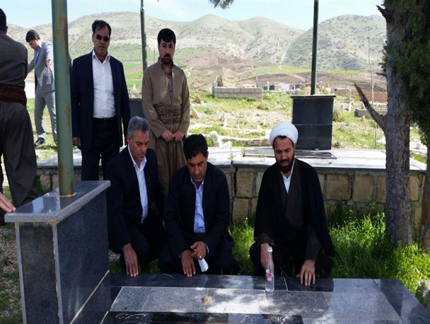 بازدید منتخب مجلس دهم حوزه اورامانات از بازارچه مرزی شیخ صله