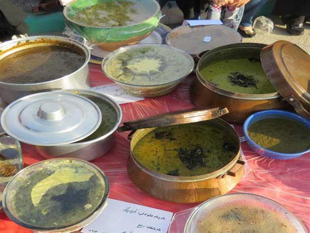 جشنواره پخت آش در پارک بانوان میبد+ گزارش تصویری