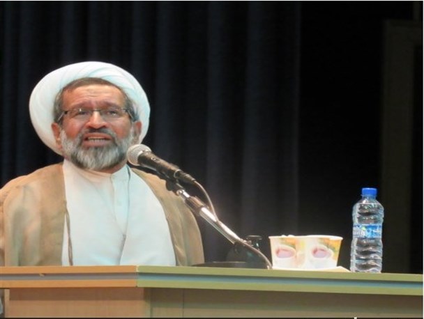 حجاب اسلامی تجلی زیبائیهای معنوی زن است