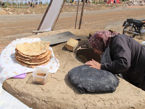 نخستین جشنواره نوروزی در مجموعه تفرجگاهی آبشار بافق برگزار شد+تصاویر