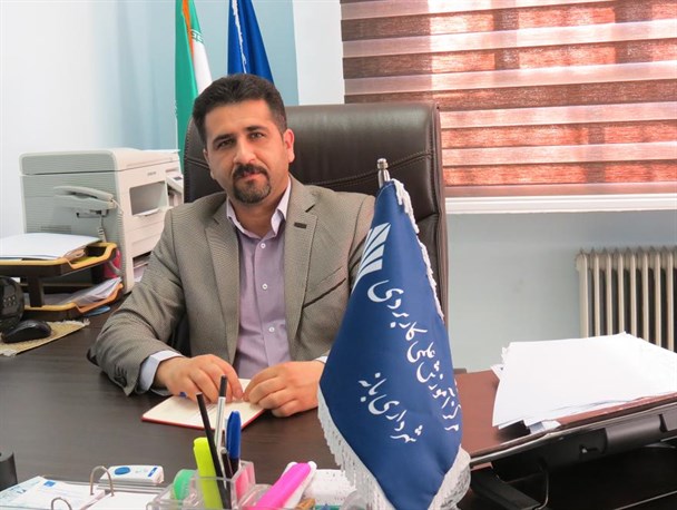 اهدای 400 جلد کتب دانشگاهی به کتابخانه دانشگاه علمی کاربردی بانه