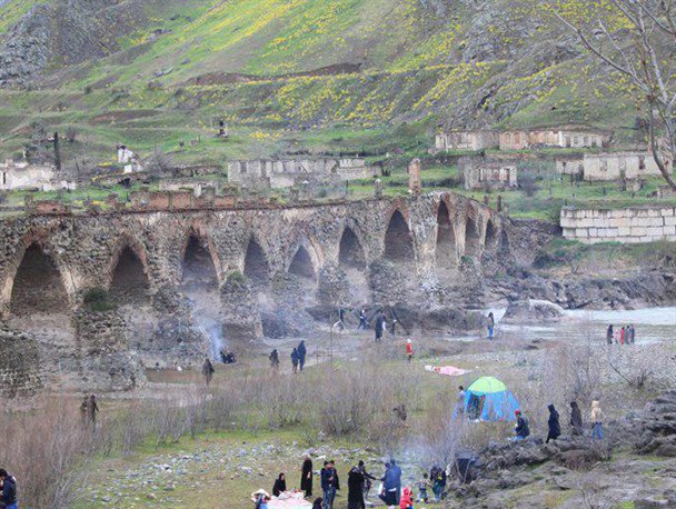 بازدید ۶۰۰ هزار نفر از جاذبه های گردشگری خداآفرین