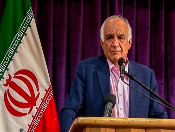 برخی عادت کرده‌اند با آمارسازی عملکرد خود را توجیه کنند/سوال شود سرمایه گذاری روزانه7 میلیارد تومان در صنعت یزد توسط چه کسانی انجام شده است