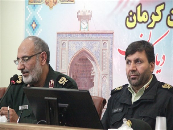 حضور پررنگ نیروهای مسلح در مناطق سیل زده باعث آرامش خاطر شهروندان شد