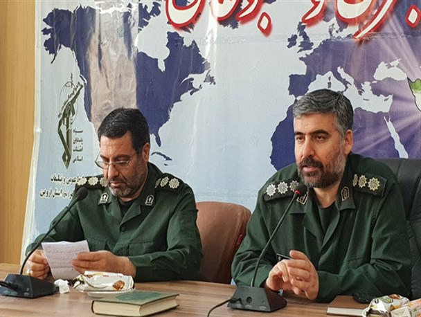 سپاه مقتدرانه پای دفاع از انقلاب ایستاده است/ نگاه قومیت‌گرایی در خدمت‌رسانی به سیل‌زدگان وجود ندارد