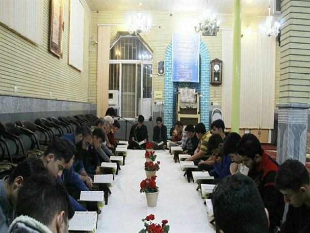مسجد امام سجاد(ع) ترلان درسی میزبان جزءخوانی روزه‌داران