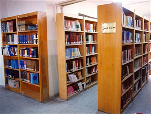 ترویج کتابخوانی در دانش آموزان باید نهادینه و بودجه کتاب در مدارس تقویت گردد