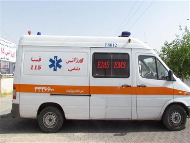 نجات جان مادر باردار در منطقه کوهستانی و صعب العبور جاده فسا- خرامه