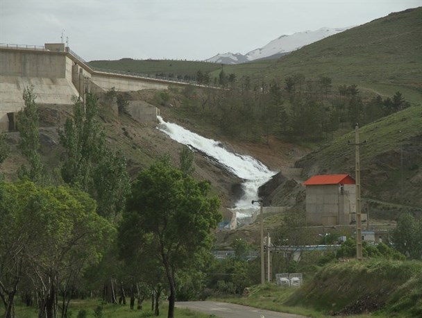 جشن شکرگزاری سرریزی سداکباتان همدان  به روایت تصویر