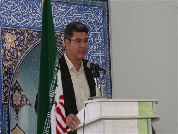 انسان‌هایی مانند دکتر شکوهی فراتر از زمان و مکان هستند