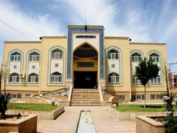 تنگناهای بزرگ‌ترین مرکز علمی بانوان آران و بیدگل