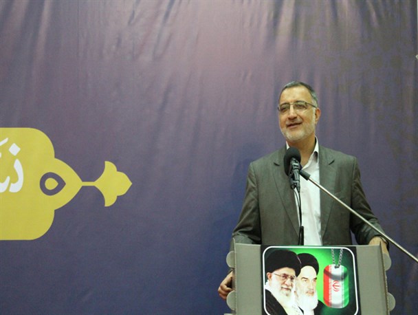 همایش بزرگ انتخاباتی جوانان گیلانی در رشت برگزار شد+ تصاویر