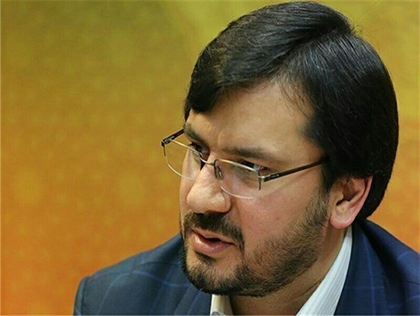 دولت کنونی به وزارت کار چین و فرانسه تبدیل شده است/ متخصصان هسته ای در خارج از کشور پروژه عمرانی انجام می دهند