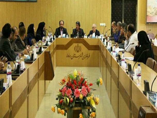 دستگاه‌های اجرایی شهرستان دماوند مکلف به همکاری با ستاد برگزاری انتخابات هستند