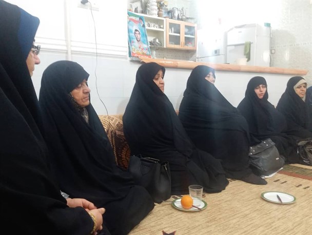 به تبعیت از شهدا در همه حال در خدمت بسیج هستیم