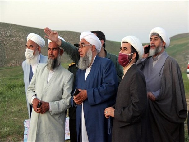 تابع اذن مقام معظم رهبری در اعلام عید سعید فطرهستیم