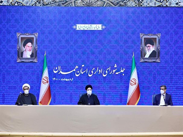 ما از تجربه دیگر کشورها استفاده می کنیم اما از تجویزشان نه