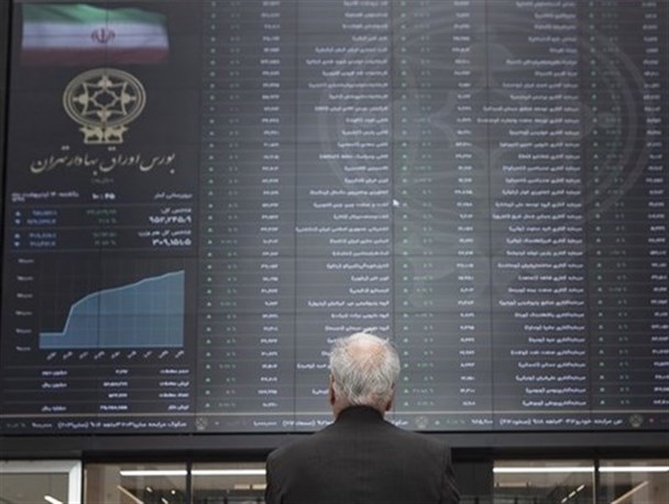 بازار متعادل در موقعیت اصلاح/کاهش بیش از  ۱۲ هزار واحدی شاخص کل