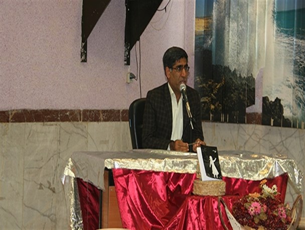 رونمایی ازاولین کتاب داستانی دانش آموزان هرمزگان