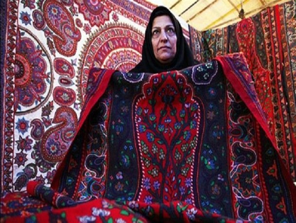 تولید خانگی پته دلیل عدم نظارت سازمان میراث فرهنگی بر فعالیت زنان افغان