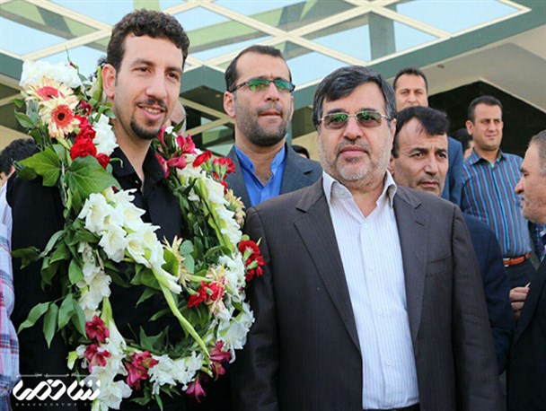 مراسم استقبال از مهدی مرندی والیبالیست تیم‌ملی بزرگسالان