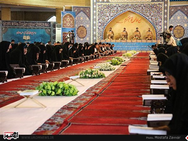نخستین روز جمع خوانی قرآن کریم در مصلی امام خمینی(ره) ارومیه